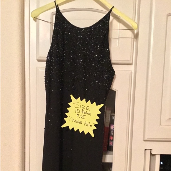 Women’s Dress - Picture 1 of 1